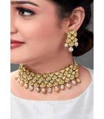 Traditional Earring & Necklace Set With Kundan & Pearls