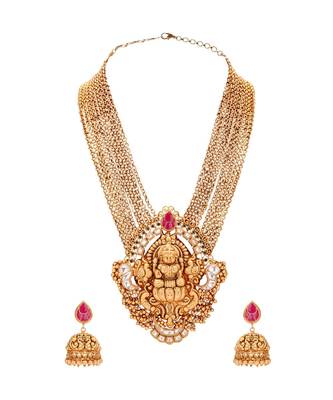 Traditional Gold Toned Necklace Set With Layered Chains For The Divine Touch 2
