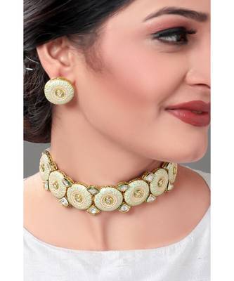 Traditioal Necklace Set With White Enamelling & Kundan 1
