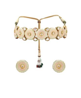 Traditioal Necklace Set With White Enamelling & Kundan 2