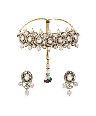 Classic Choker Set With Golden  Pearl & Kundan 2