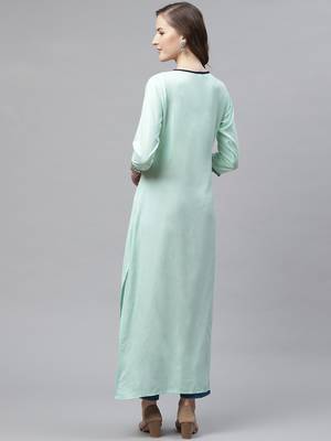 Women's Sea Green Rayon Embroidered Straight Kurta 4