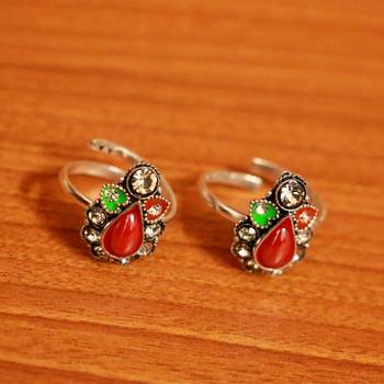 Red zircon  toe-rings 2