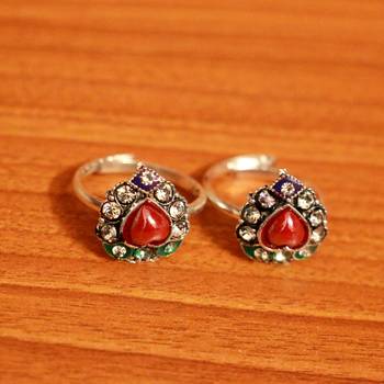 Red zircon  toe-rings 2