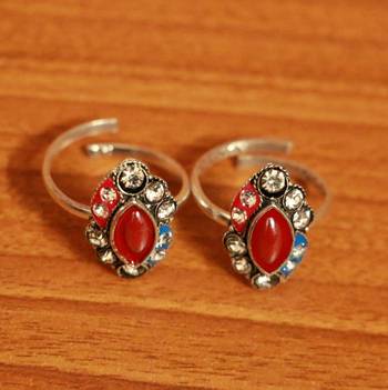 Red zircon  toe-rings 2