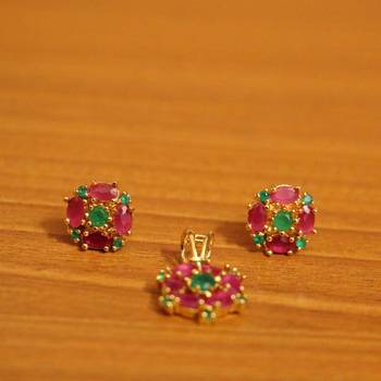 Red ruby  pendants 2