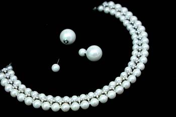 White pearl necklace-sets 2