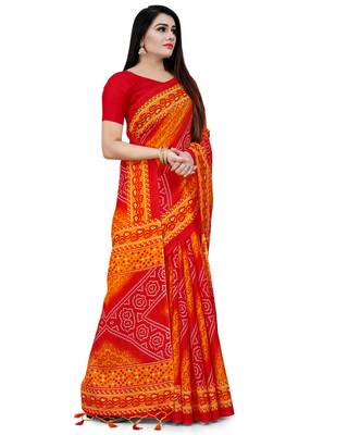 Red printed blended cotton saree with blouse 3