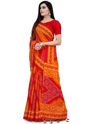 Red printed blended cotton saree with blouse 4