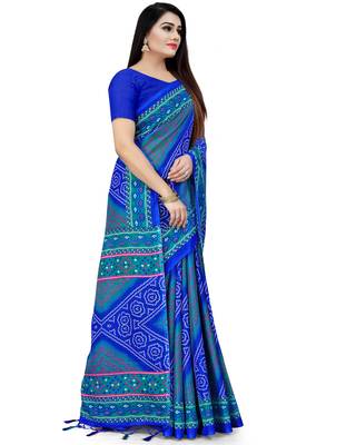 Blue printed blended cotton saree with blouse 4