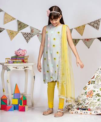PS Kids by Payal Singhal Grey Printed Crepe Balloon Kurta with Yellow Soft Net Churidar and Net Dupatta 4