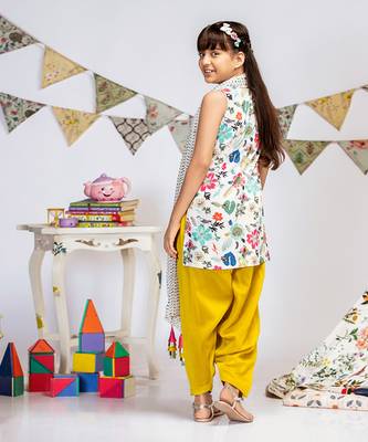 Cream Printed Crepe Short Kurta with Lime Green Silkmul Salwar and Cream Printed Chiffon Dupatta 4