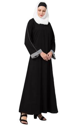 MRC Women A-line simple abaya black color Crepe Solid Abaya With Hijab 5