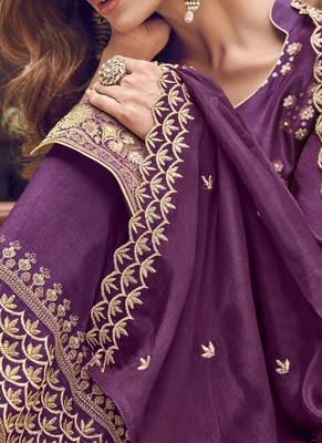 Purple Jacquard Pakistani Salwar Kameez 3