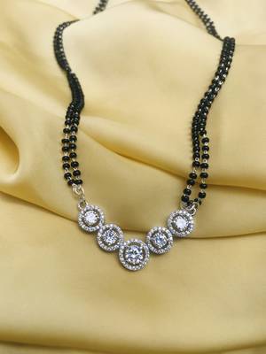 Gold mangalsutra 1