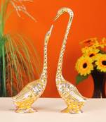 pair of kissing Swan and  duck Home Decor Showpiece in white metal - 14.25 inch ( Golden )