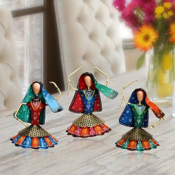 Tribal Dancing Ladies Handmade decorative gift item showpiece in Iron ( 7  inch ) - set of 3 pc 1