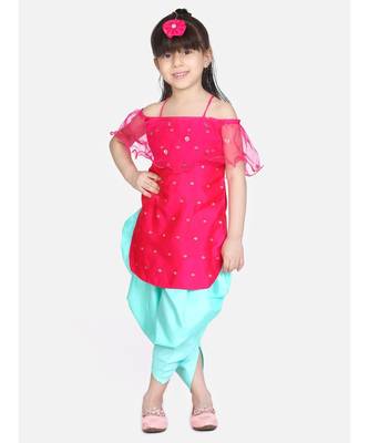 rani pink Frilly Fusion kurti dhoti with matching Maang Tika 1