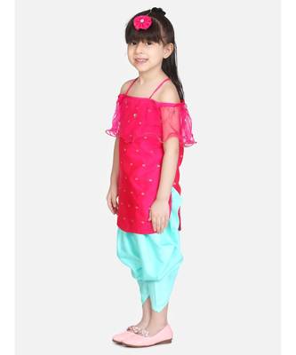 rani pink Frilly Fusion kurti dhoti with matching Maang Tika 3