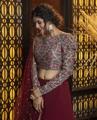Maroon embroidered georgette Semi Stitched bridal lehenga 2