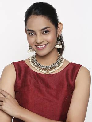White pearl necklace-sets 1