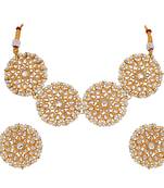 White pearl necklace-sets