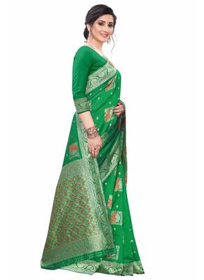 Green Woven Jacquard Saree With Blouse 3
