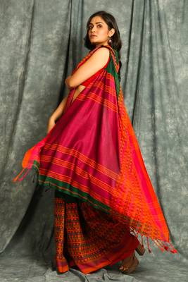 Green woven blended cotton saree with blouse 2