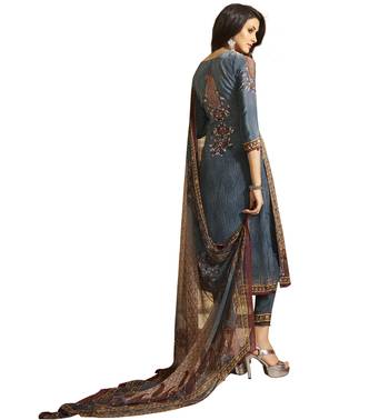Beige digital print crepe salwar 2