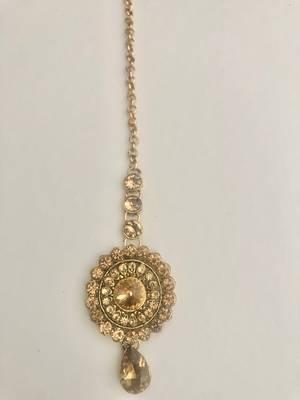 Brown maang-tikka 2
