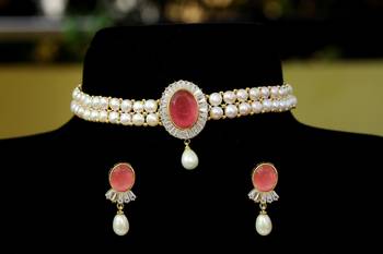 Pink pearl chokers 1