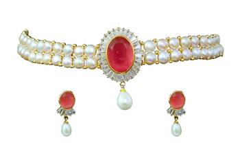 Pink pearl chokers 2