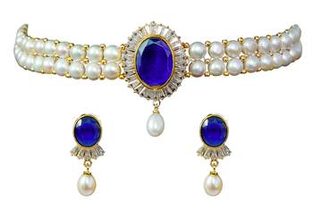 Blue pearl chokers 2