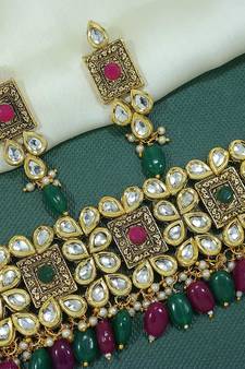 Traditional Gold Plated Kundan & Beads Choker Necklace Jewellery Set for Women