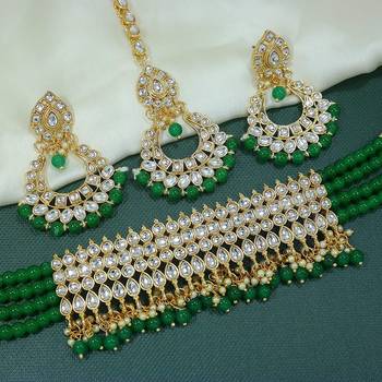 Ethnic Indian Traditional Kundan Pearl Choker Necklace Set for Women  1