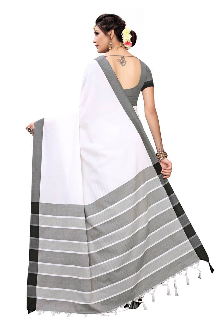 Women's  White Cotton Silk Printed Saree With Blouse Piece