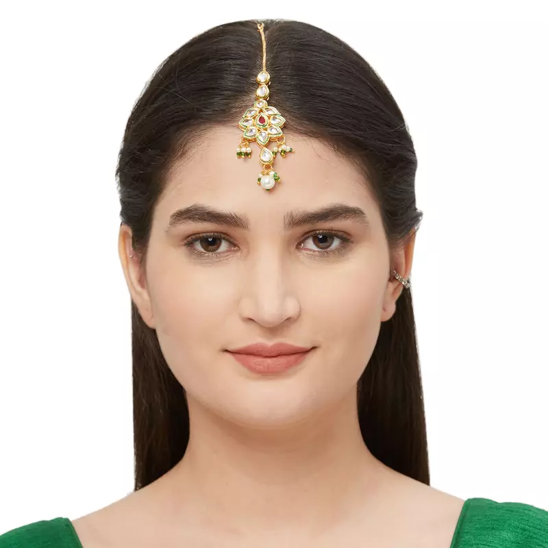 White Kundan Maang Tikka