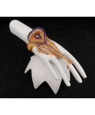 Bewitching Gold Plated Square Shape Diamond  Phool (Pocha)For Women & Girls 4