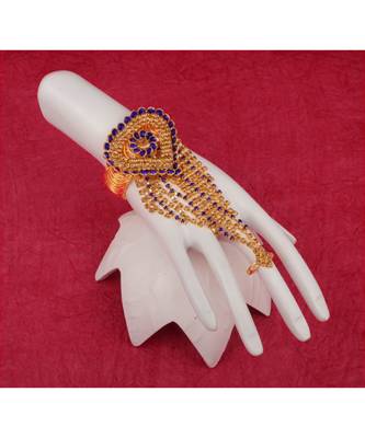 Bewitching Gold Plated Square Shape Diamond  Phool (Pocha)For Women & Girls 5