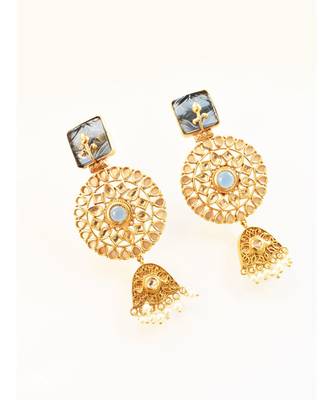 Exquisite Party Wear Golden Kundan Earring 2