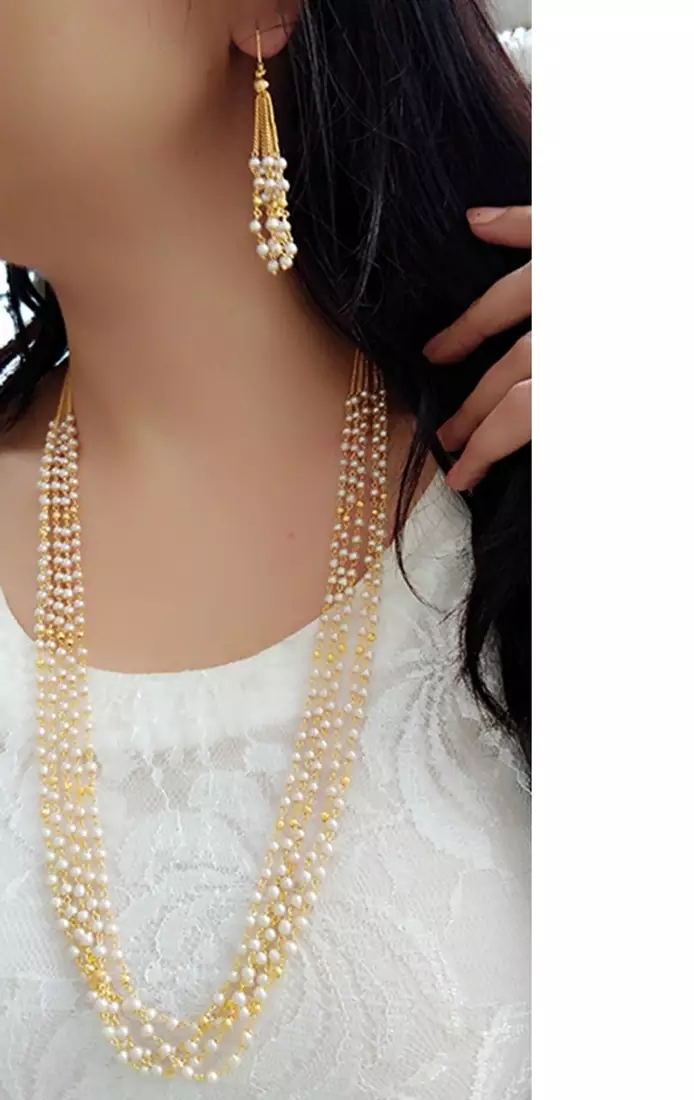 White Alloy 5 Line Pearl Beaded Necklace Imitation