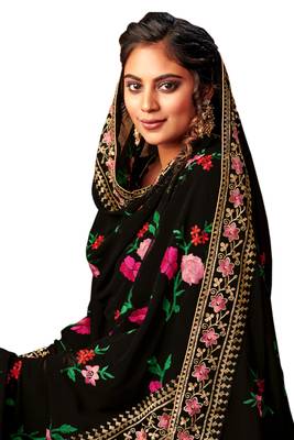 Black embroidered faux georgette salwar 3