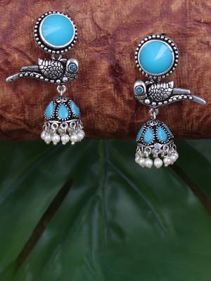 Green earings 2