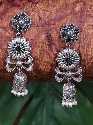 Silver necklace-sets 1