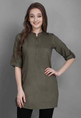 Women's Green Solid Top with Roll-up Sleeve 1
