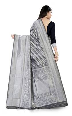 Beautiful Pure Banarasi Silk Woman's saree 2
