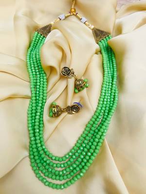 Green necklaces 2