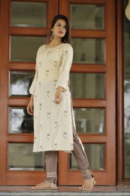 Woman Kurti with Pant 1