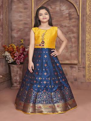Polyster blue embroidred kids girls gown 1