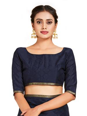 black hand woven crepe saree with blouse 4